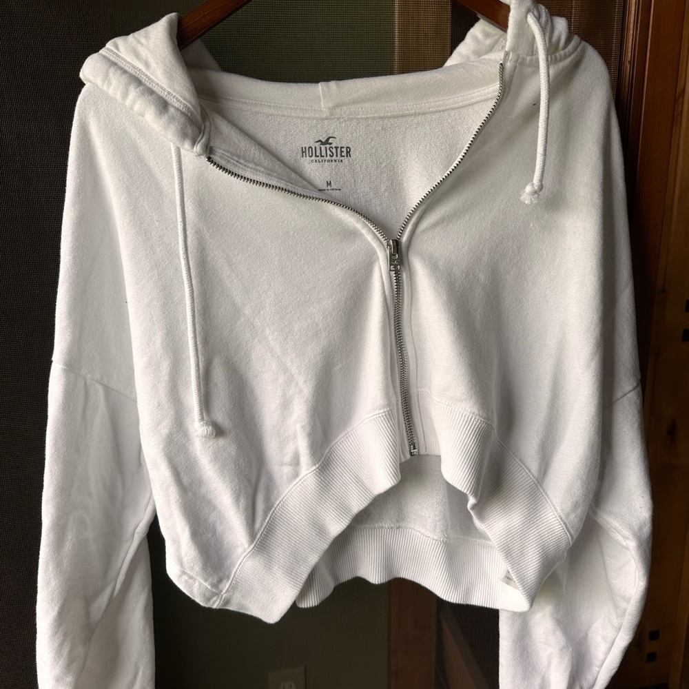 Hollister Women's Cream Zip-Up Hoodie